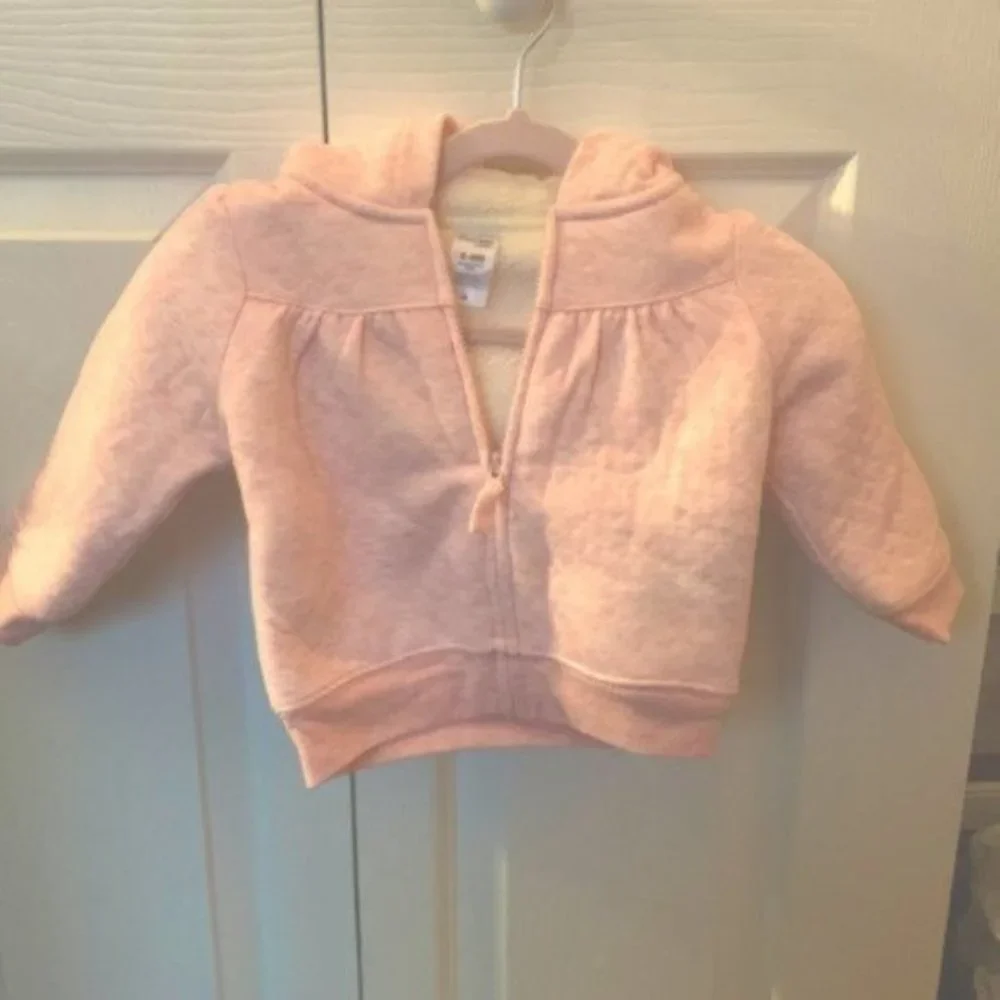 Carter’s pink hooded sweater jacket for baby size 6-9 months